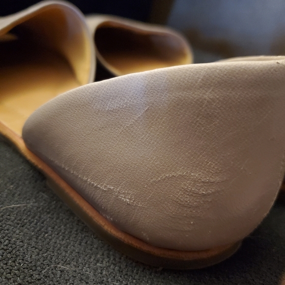Nude Franco Sarto flat leather sandals size 39 in excellent condition! - Picture 5 of 6